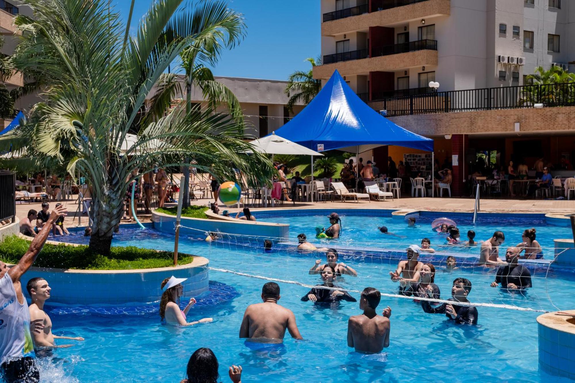 Hotel Marina flat é Náutica Caldas Novas Esterno foto